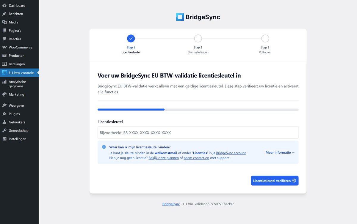 Stapsgewijze installatiewizard die je licentiesleutel verifieert voor EU-btw-validatie.